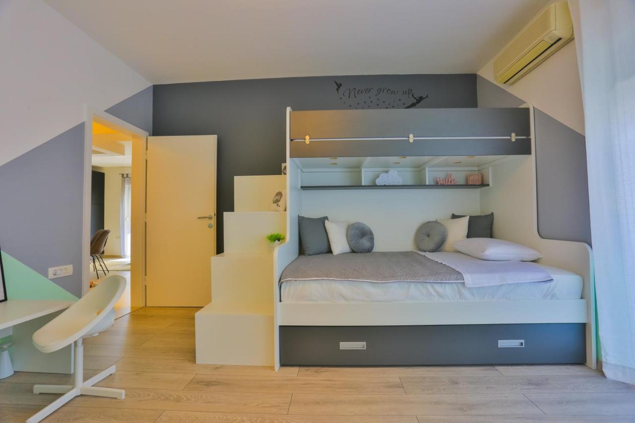 Luxury Villa Vibrass 斯普利特 外观 照片