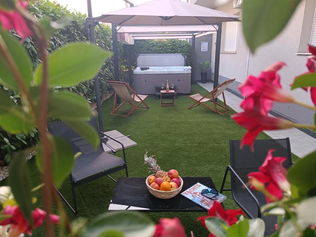 Luxury Villa Vibrass 斯普利特 外观 照片